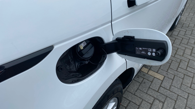 Land Rover Range Rover Evoque 1.5 P300e R-Dynamic S 5dr Auto Hatchback